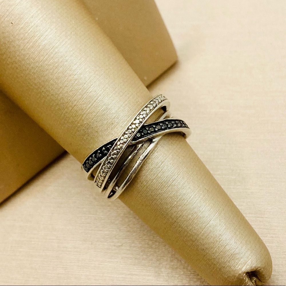 Sterling Silver Black & White Diamond Accent Layered Crossover Ring - EUC